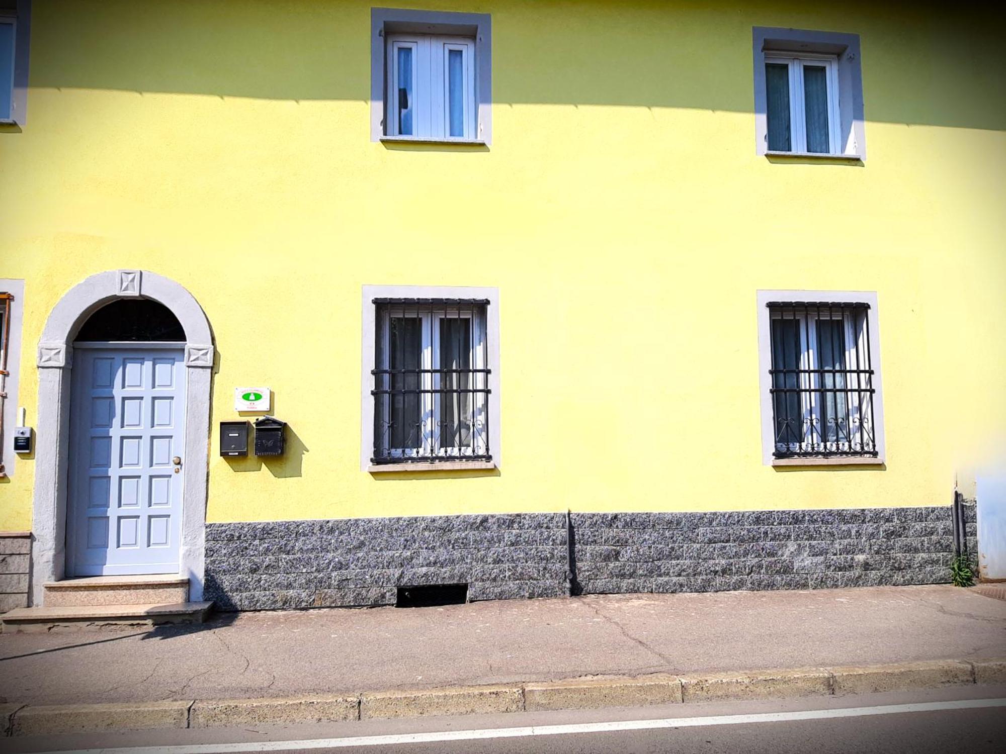 Hotel Chrizia Novi Ligure Exterior foto